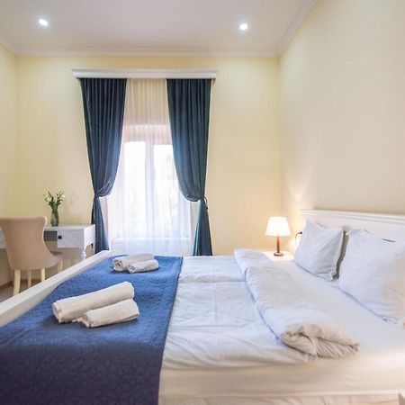 Old Town-Booking Apartment Tbilisi Eksteriør billede
